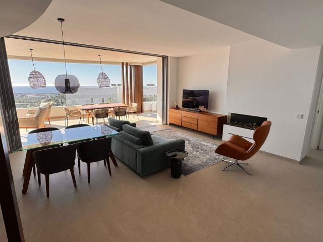 Apartamento en alquiler en Artola, Costa del Sol Occidental