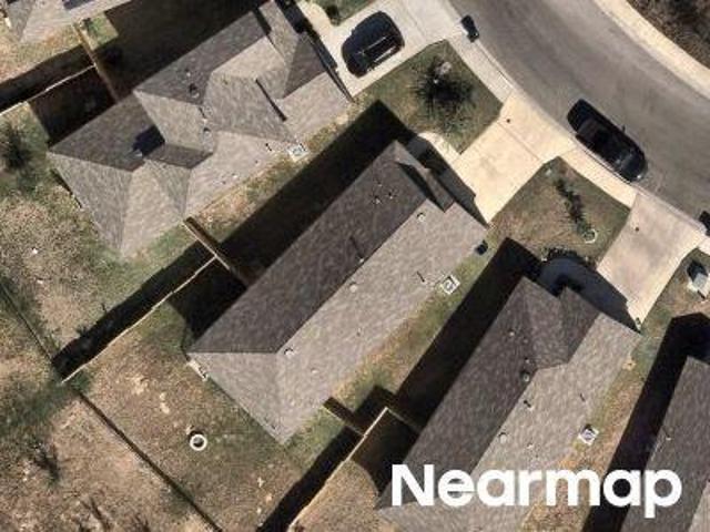 House for sale in Floresville, Wilson County