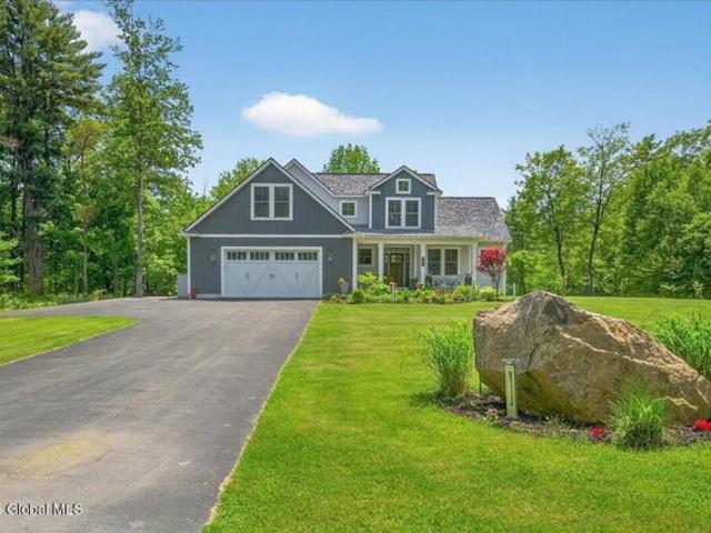 House for sale in Greenfield Center