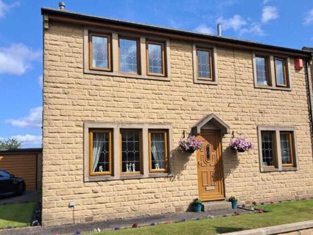 House for sale in Liversedge, West Yorkshire