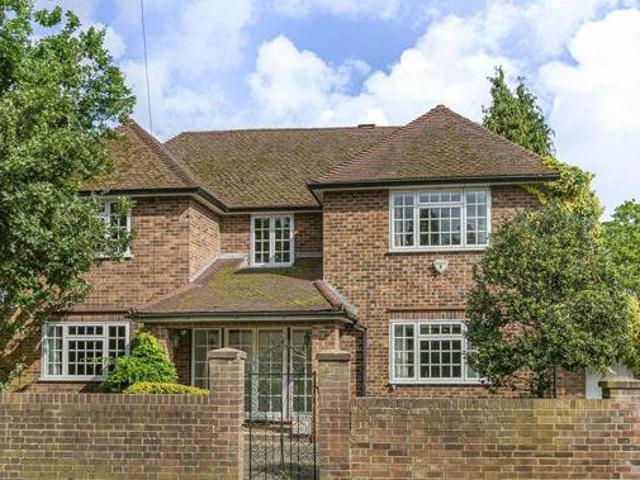 House for sale in Ripley Springs, Row Town
