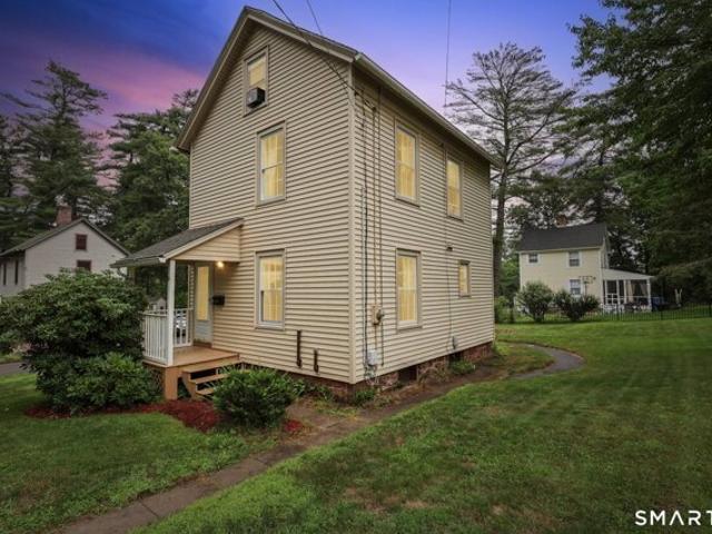 House for sale in Simsbury, Connecticut