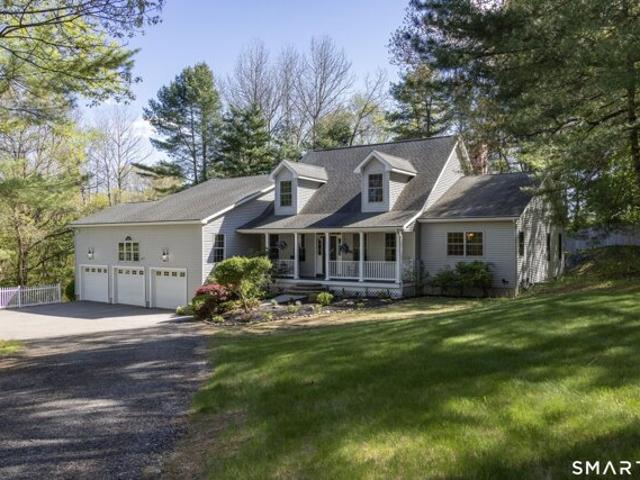 House for sale in Poquetanuck, Preston