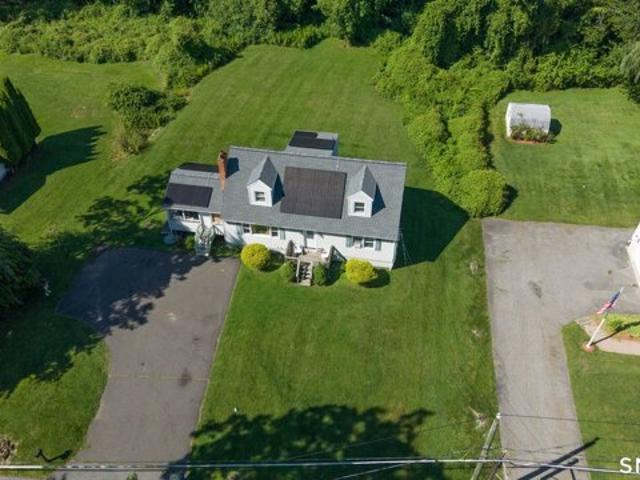 House for sale in Danbury, Connecticut