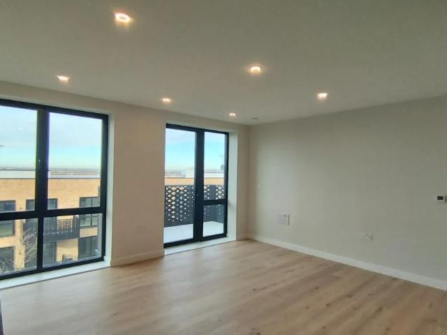 Apartment for rent in London Borough of Ealing, Greater London