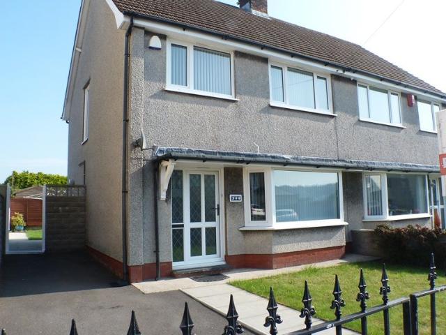 House for rent in Nangreaves, Wales