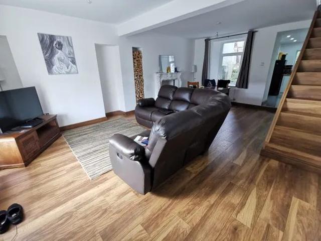 House for rent in Cwmbwrla, Nangreaves