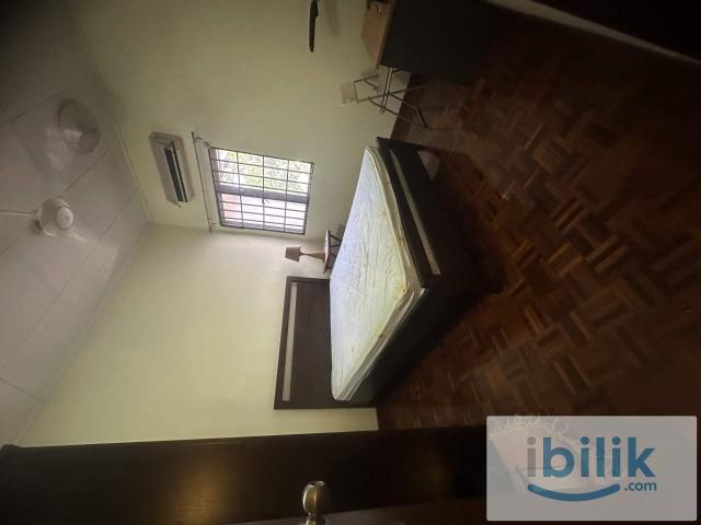 Room for rent in Petaling, Damansara Damai