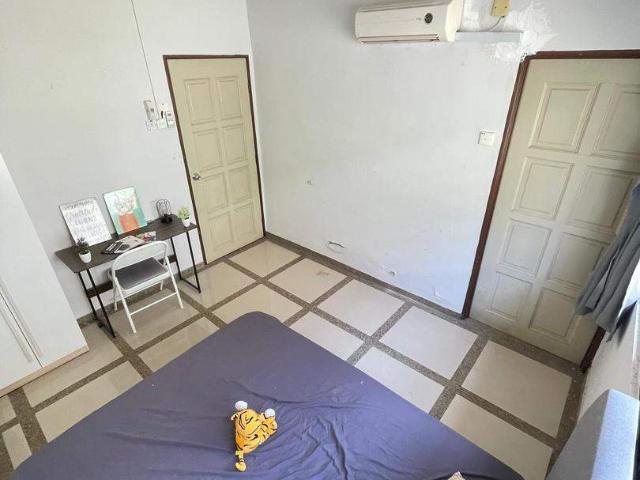 Room for rent