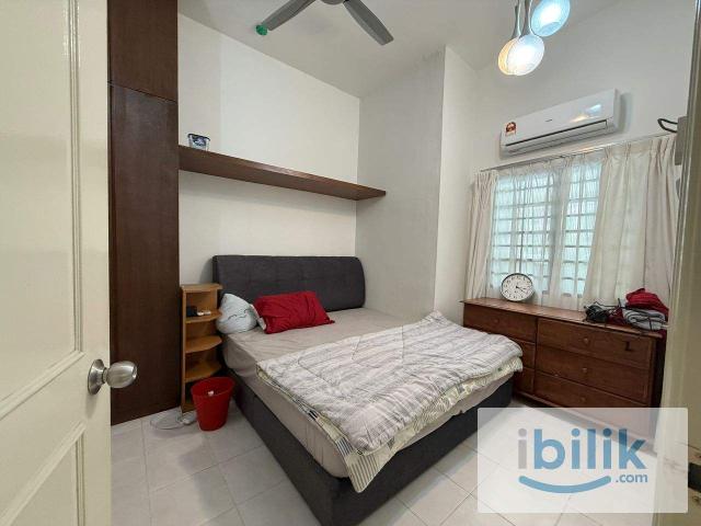Room for rent in Petaling, Damansara Damai