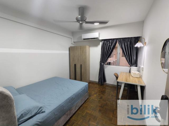 Room for rent in PJU 1A, Petaling Jaya