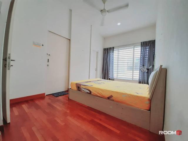 Room for rent in Kuala Selangor, Selangor