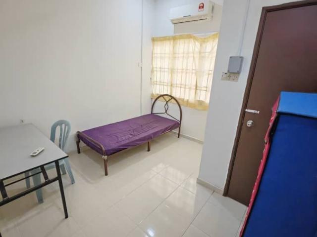 Room for rent in Bandar Puteri 8, Majlis Bandaraya Subang Jaya