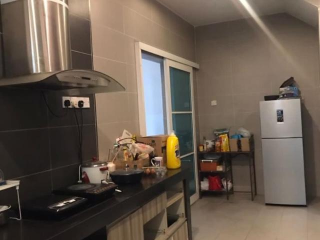 Room for rent in Petaling, Damansara Damai