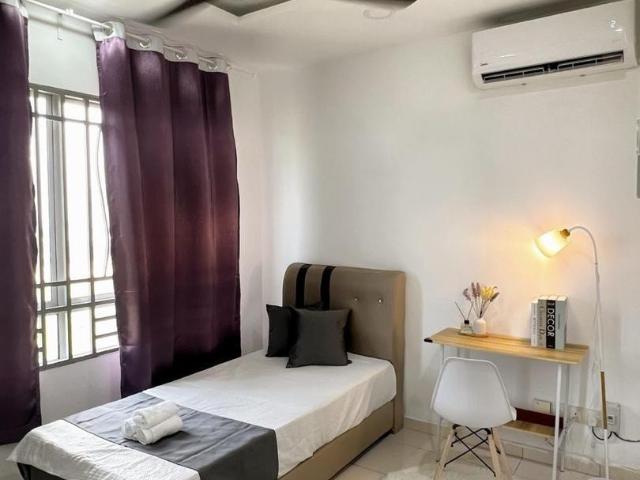 Room for rent in Wellesley, Penang