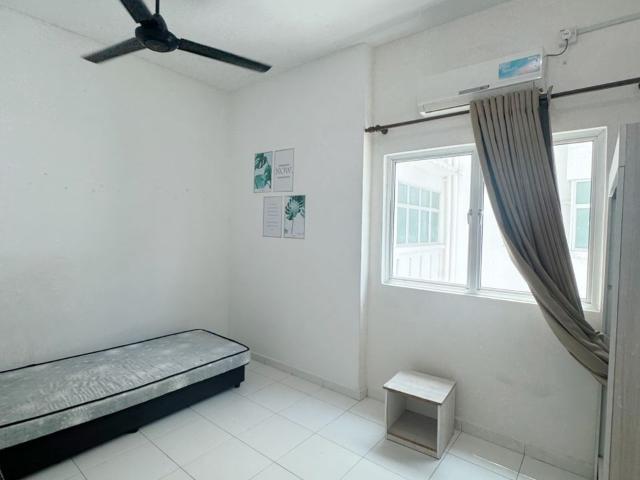 Room for rent in Georgetown, Penang