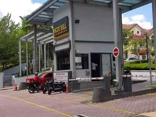 Room for rent in Petaling, Alam Impian