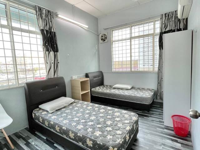 Room for rent in Wellesley, Penang