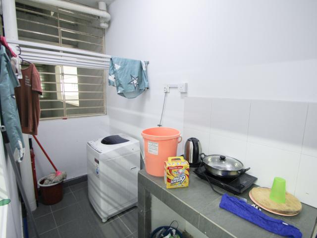 Room for rent in Petaling, Damansara Damai