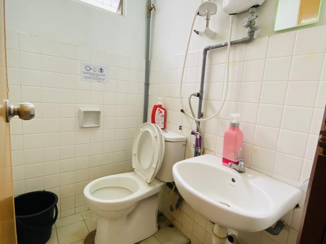 Room for rent in Petaling, Damansara Damai