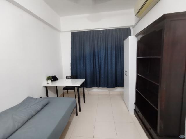 Room for rent in Petaling, Damansara Damai
