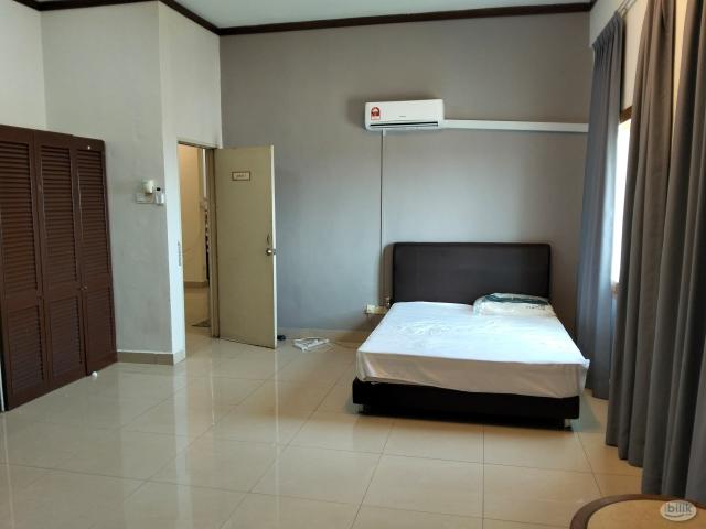 Room for rent in Petaling, Subang Jaya