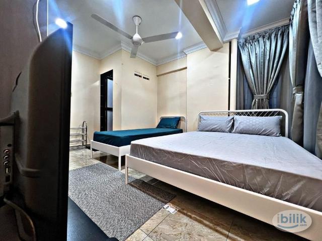 Room for rent in Country Heights Damansara, Kuala Lumpur