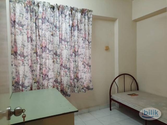 Room for rent in Petaling, Damansara Damai