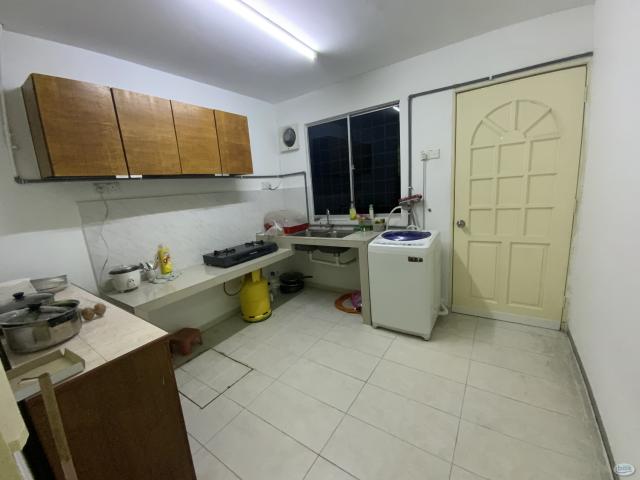Room for rent in Petaling, Damansara Damai
