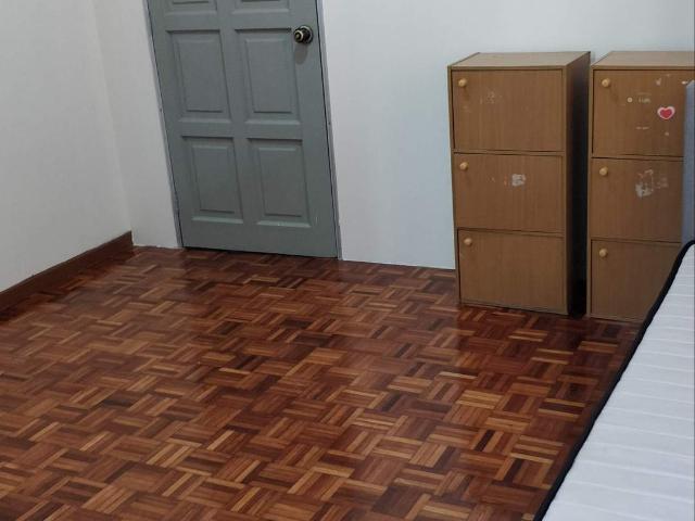 Room for rent in Petaling, Damansara Damai