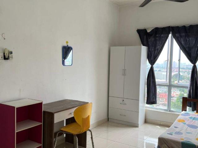 Room for rent in Seksyen 19, Petaling Jaya