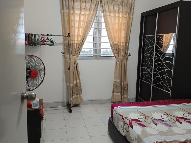 Room for rent in Alam Impian, Selangor