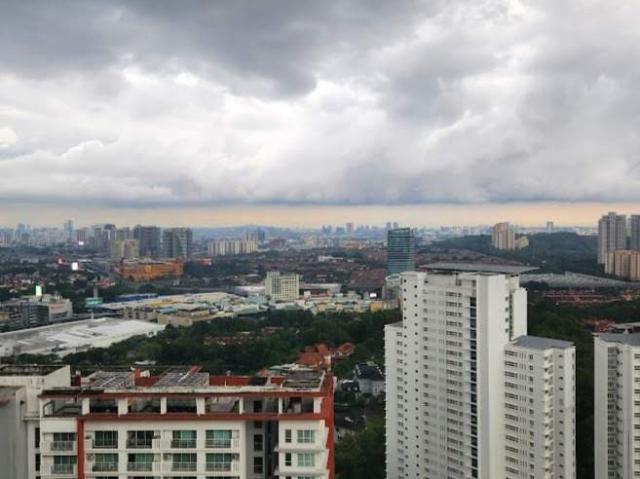 Room for rent in Petaling, Damansara Damai