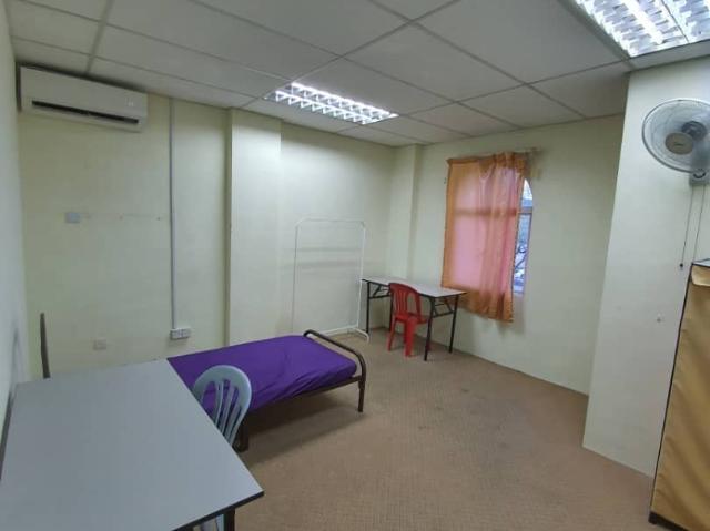 Room for rent in Petaling, Damansara Damai