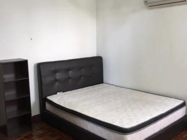 Room for rent in Petaling, Damansara Damai