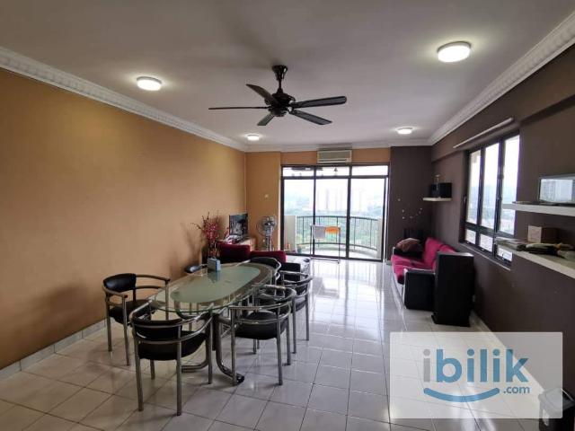 Room for rent in PJU 1, Petaling Jaya