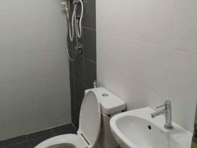 Room for rent in PJU 1A, Petaling Jaya