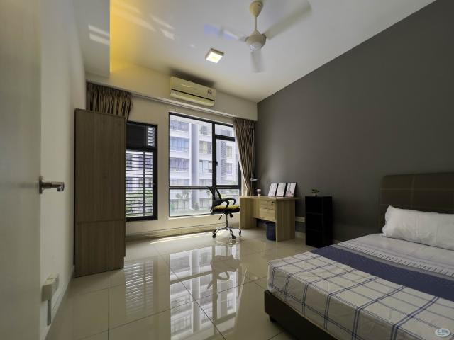 Room for rent in Petaling, Alam Impian