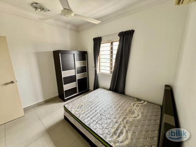 Room for rent in Petaling, Damansara Damai