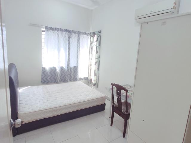 Room for rent in PJU 6, Petaling Jaya