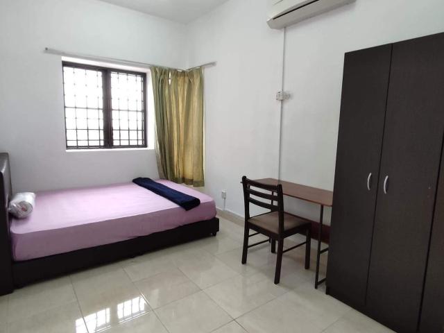 Room for rent in Petaling, Damansara Damai
