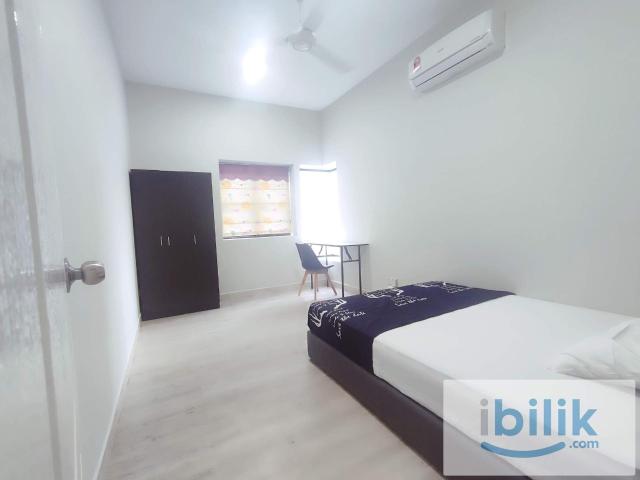 Room for rent in PJU 6, Petaling Jaya