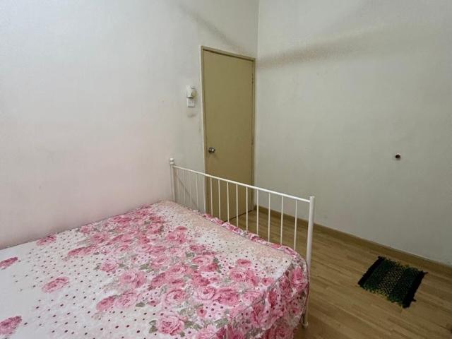 Room for rent in Petaling, Subang Jaya
