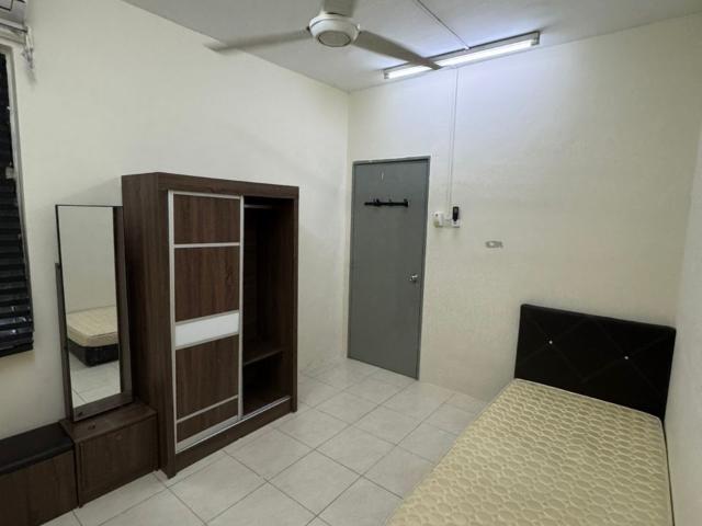 Room for rent in Taman Danau Kota, Kuala Lumpur