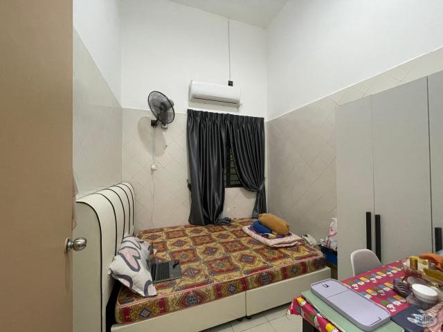 Room for rent in Seksyen 22, Shah Alam
