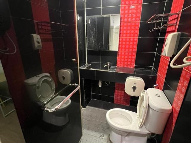Room for rent in Petaling, Damansara Damai