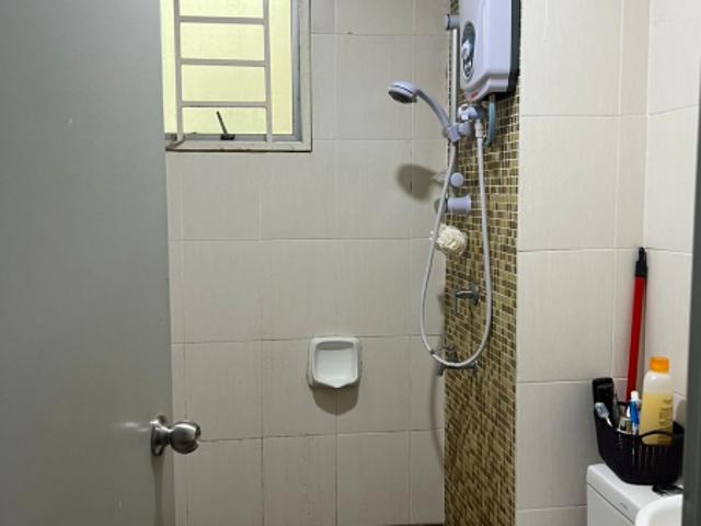 Room for rent in Country Heights Damansara, Kuala Lumpur