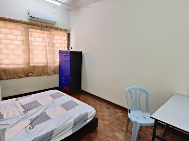Room for rent in Country Heights Damansara, Kuala Lumpur