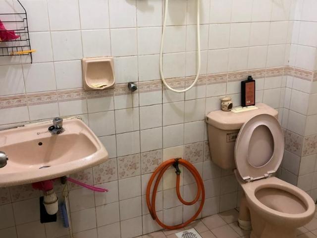 Room for rent in Petaling, Damansara Damai