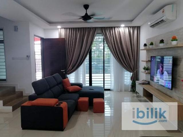 Room for rent in Ulu Tiram, Johor